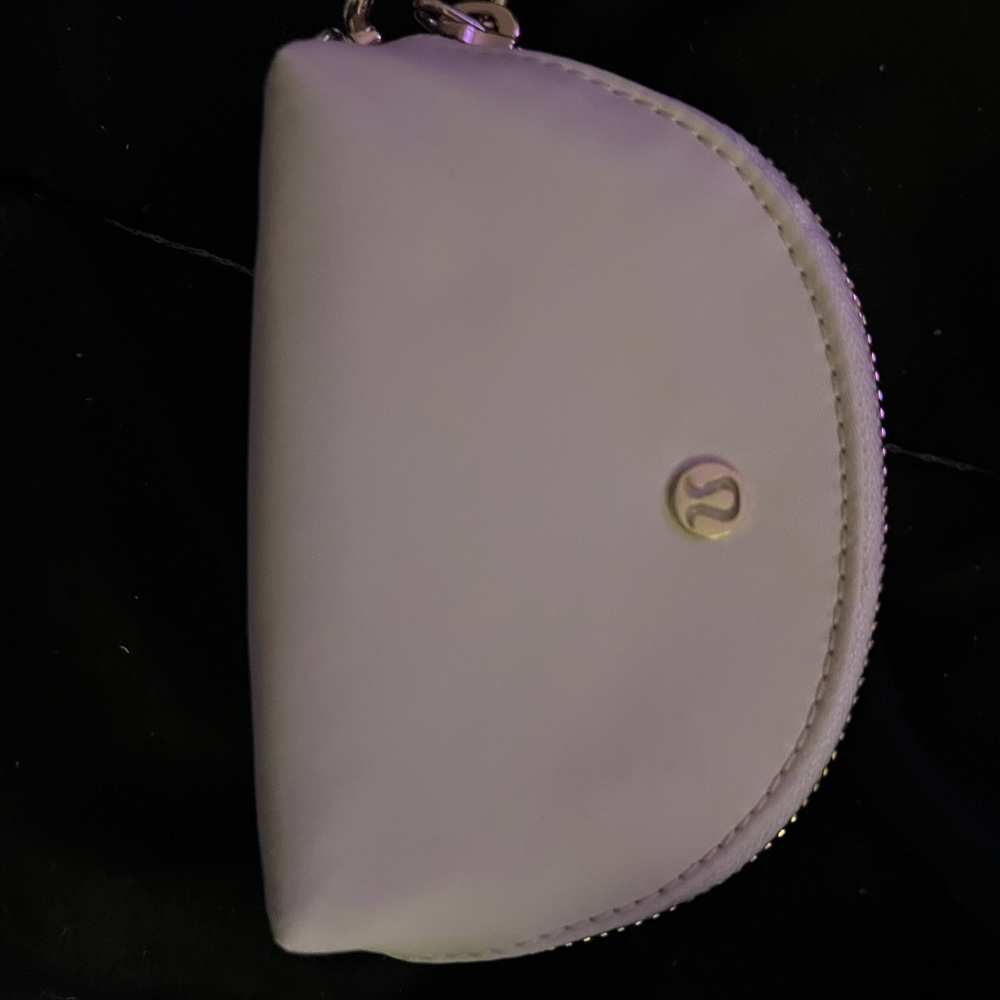 lululemon athletica Cream Chang purse / wallet